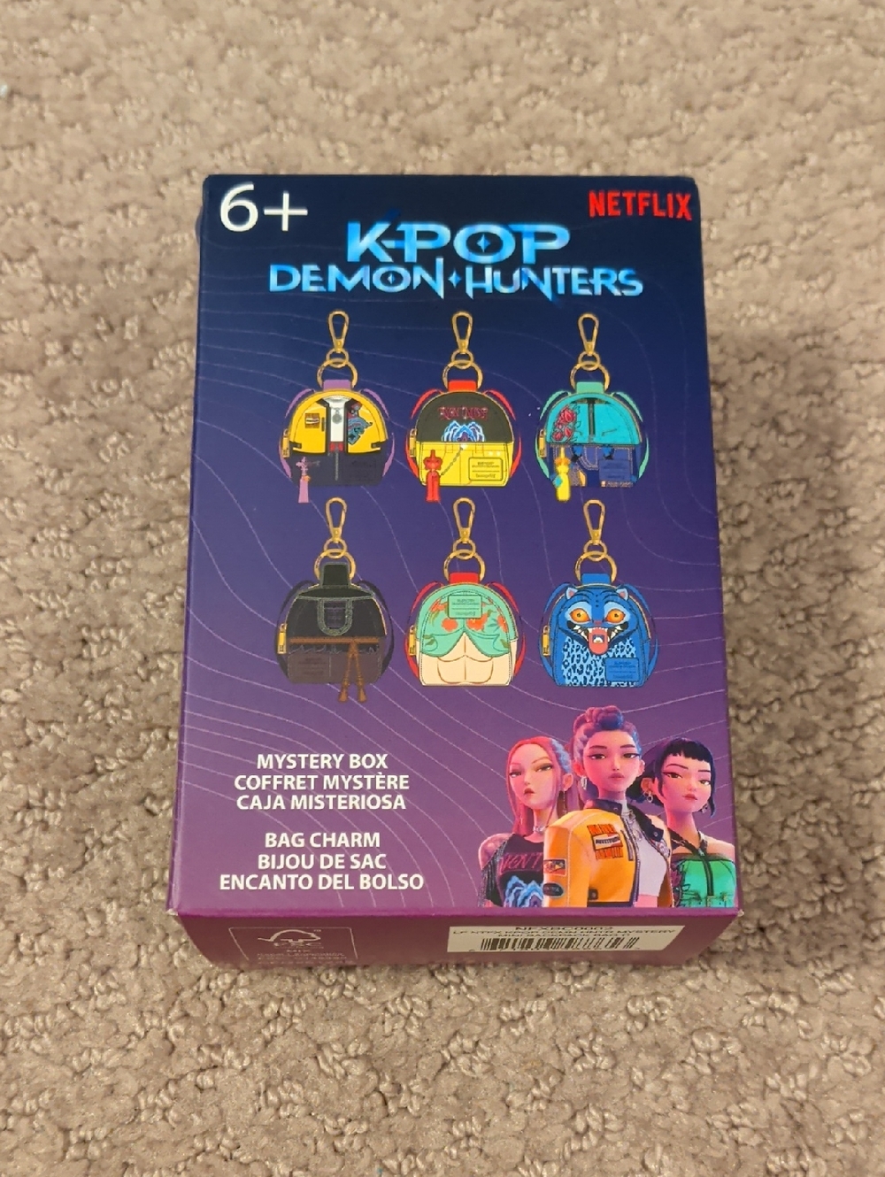 Netflix K-Pop Demon Hunters Bag Charm Mystery — Blue, Purple